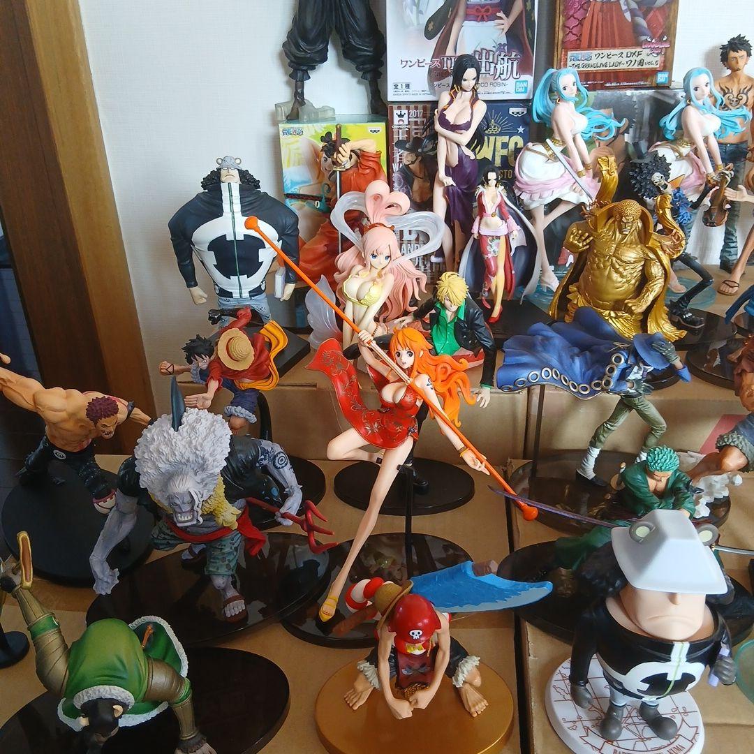 ワンピースフィギュア55体まとめ売り