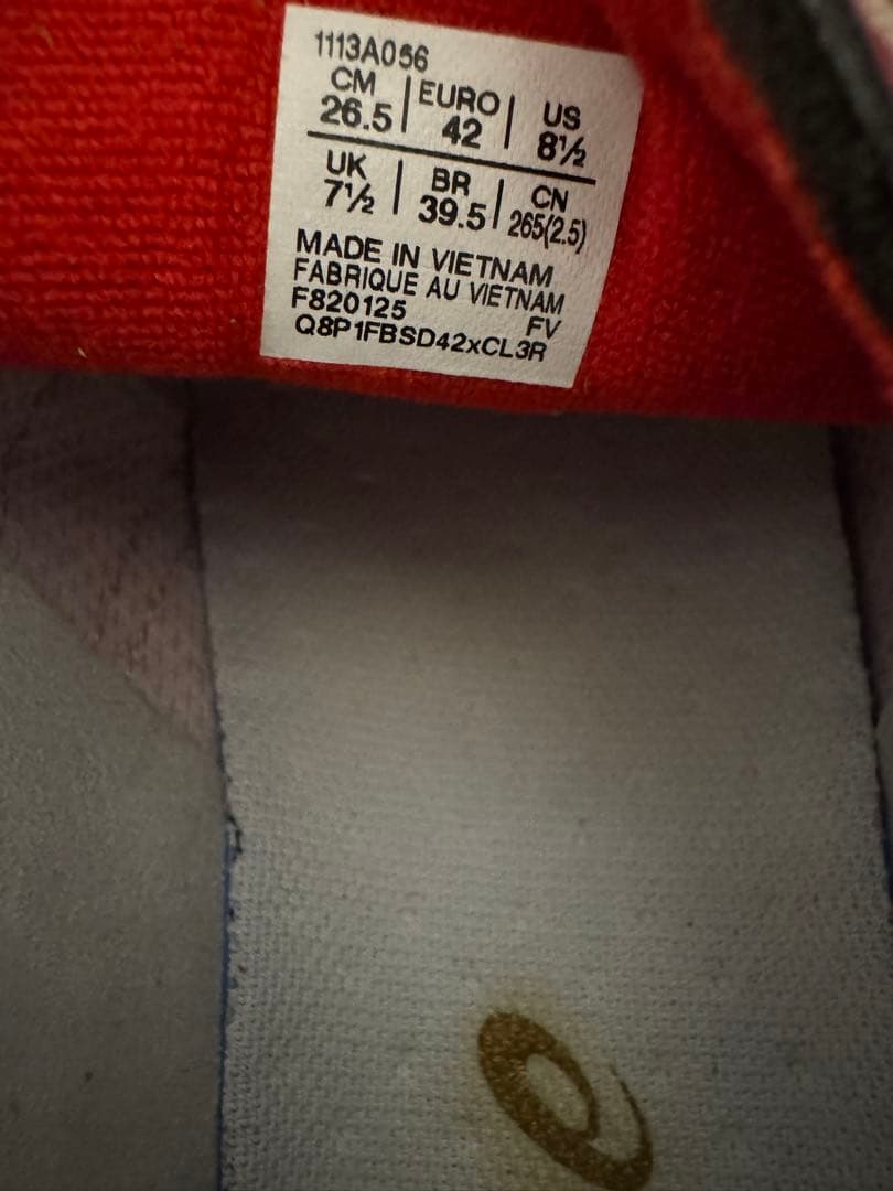 asics サッカーシューズ レッド/ホワイト