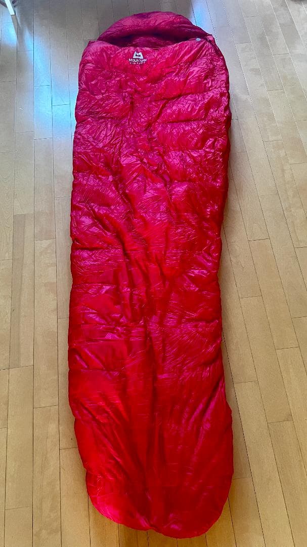 MOUNTAIN EQUIPMENT XERO 550 寝袋