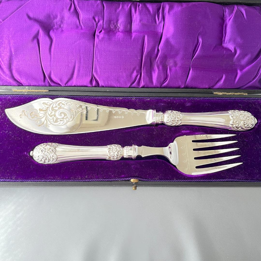 【CBS】 ビクトリアンのサーバー ペア【シルバープレート】 ケース