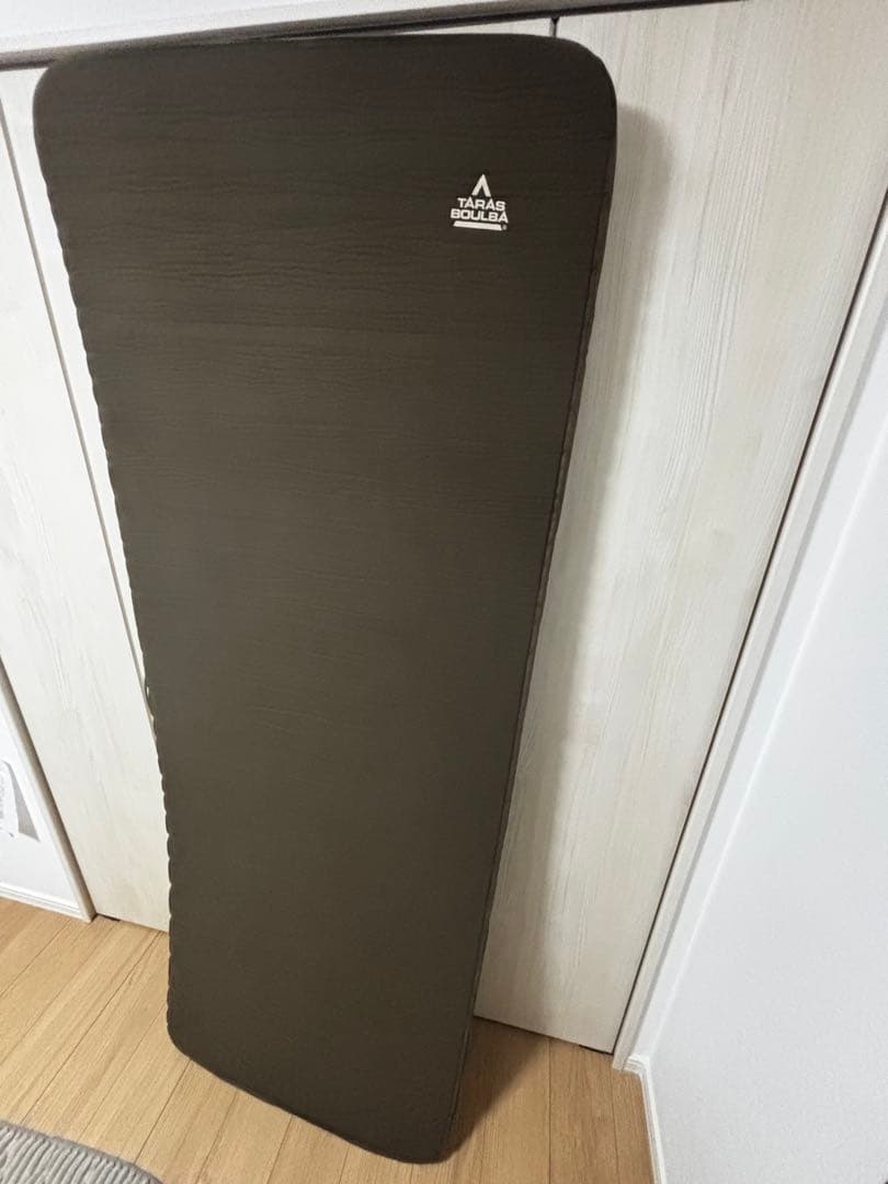 タラスブルバ　インフレーターマット　電動エアーポンプ付き