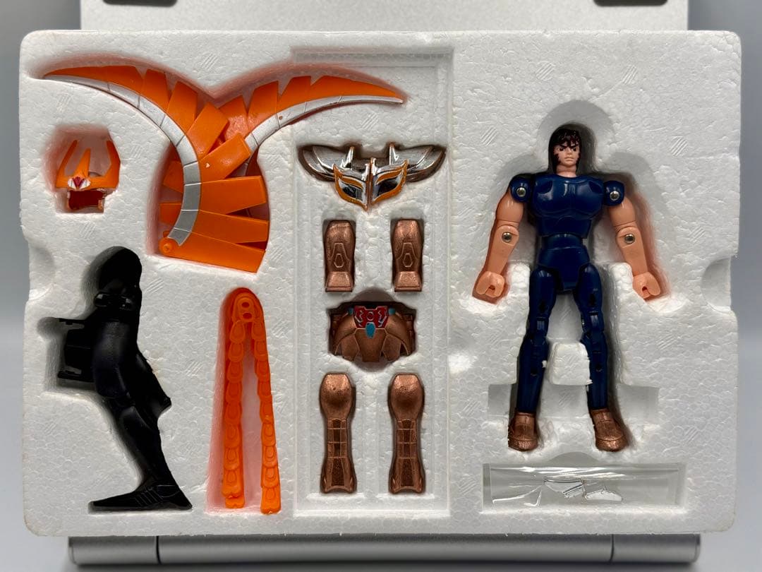 聖闘士星矢　フェニックスクロス　聖闘士聖衣大系