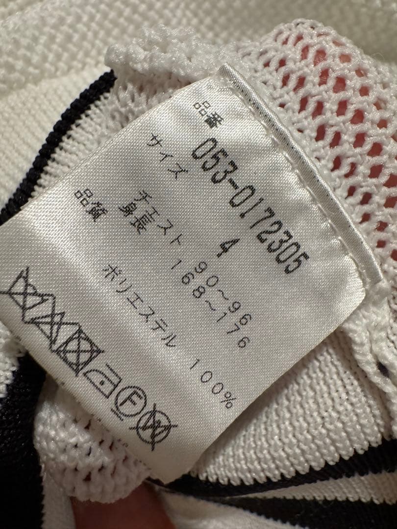 パーリーゲイツ パーカー　サイズ4