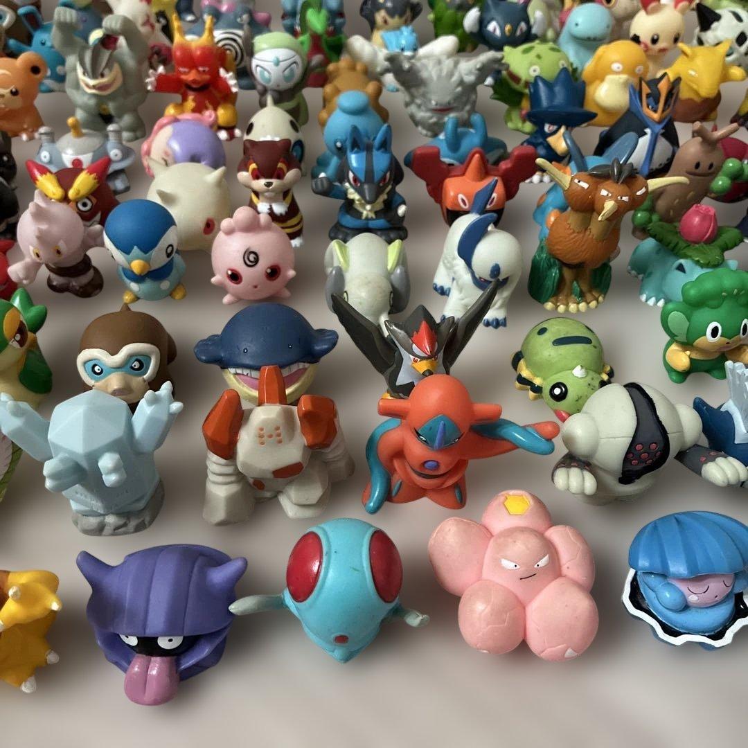 ①ポケモンキッズ ポケモン まとめ売り 200体 伝説 ピカチュウ ミュウ