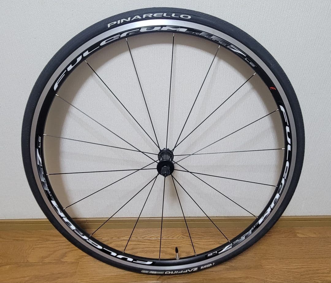 週末限定値引き【美品】FULCRUM レーシング7 700C クリンチャー