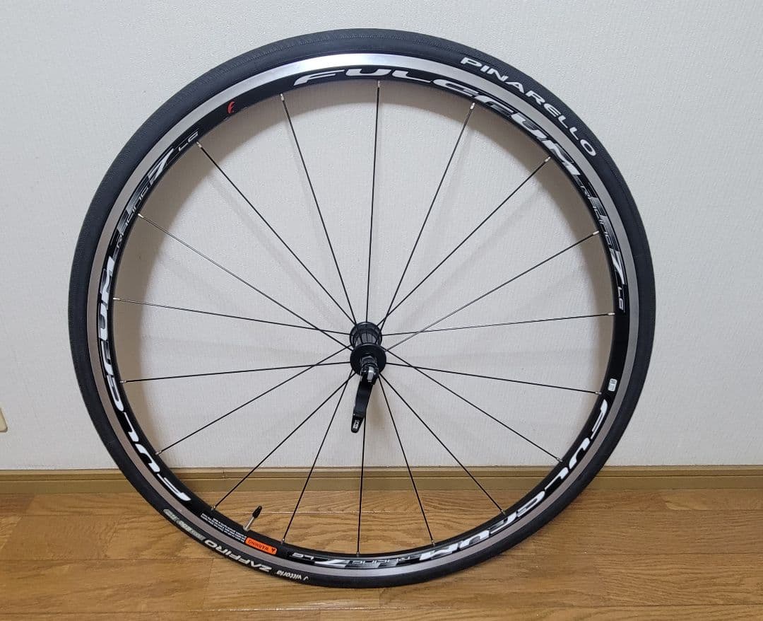 週末限定値引き【美品】FULCRUM レーシング7 700C クリンチャー