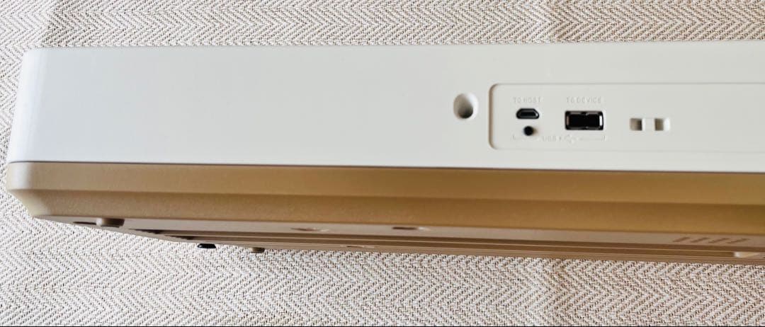 数回使用のみ カシオ 光ナビゲーションキーボード LK-536