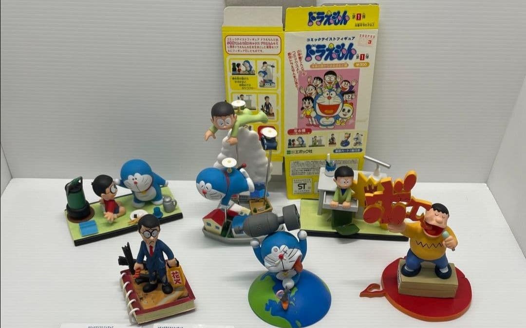 ドラえもん コミックテイストフィギュア　1 2　3 フィギュア