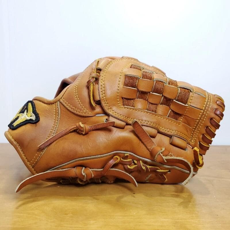 ワールドペガサス 桑田真澄モデル 日本製 良品 投手用 硬式グローブ