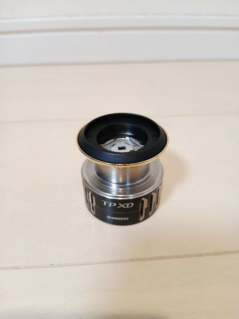[新品未使用品]17ツインパワーXD 4000XG 純正スプール