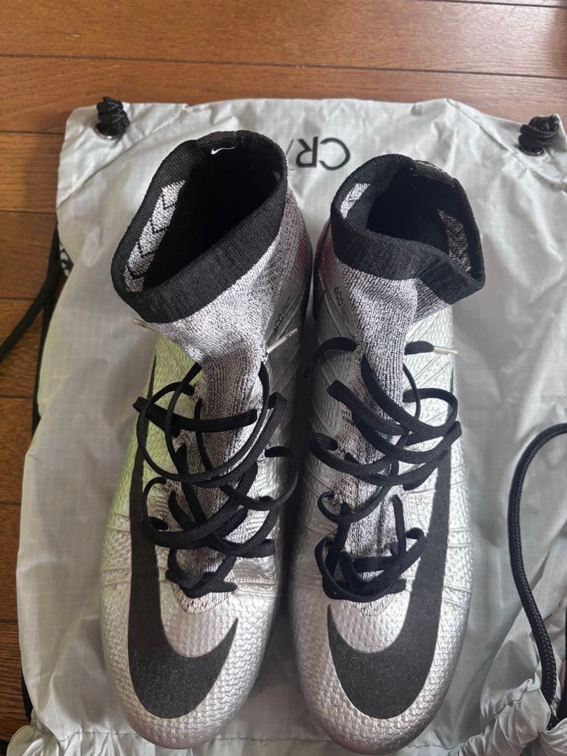 Nike CR7 サッカーシューズ ロナウドモデル