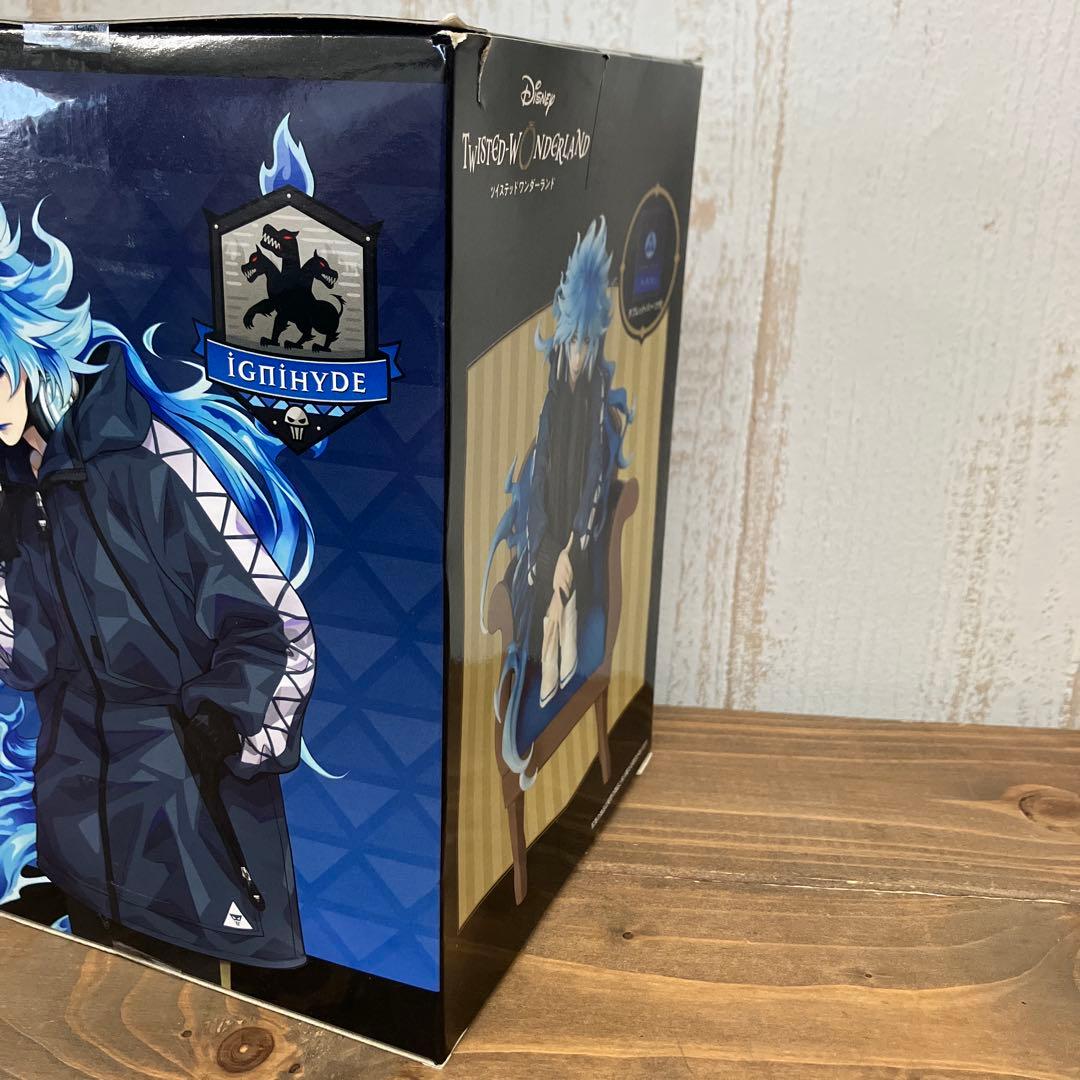 イデア・シュラウド　プレミアムグレイスシチュエーションフィギュア　ツイステ