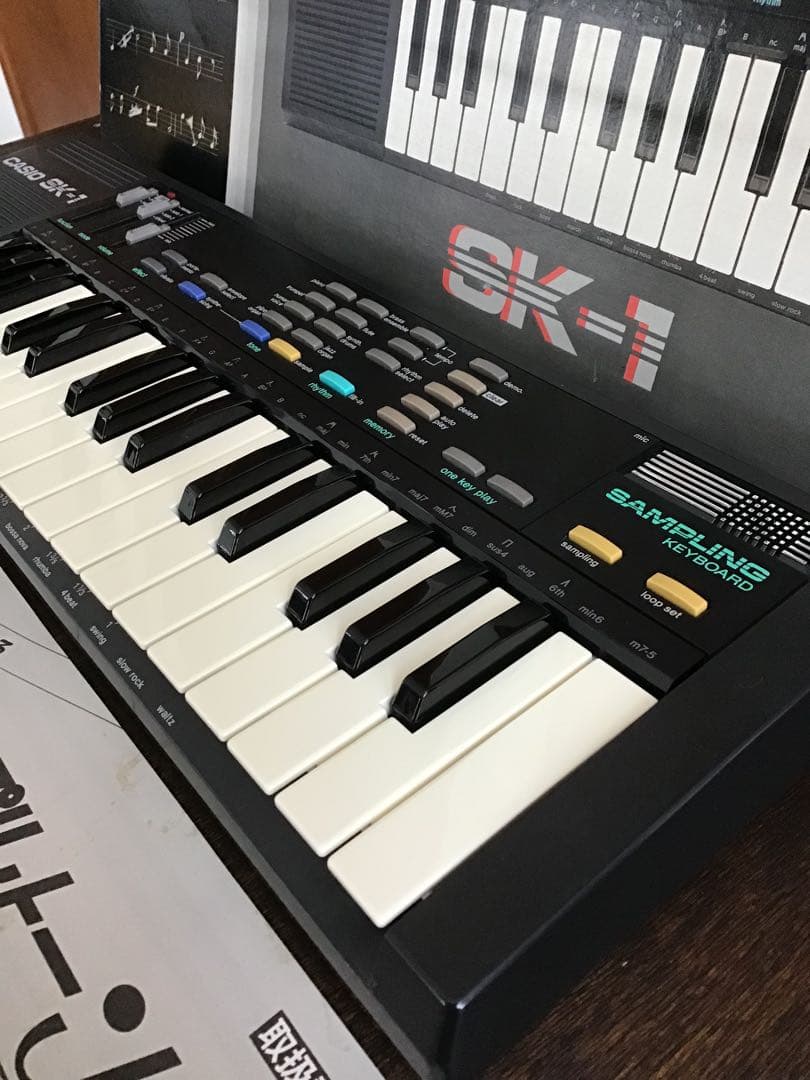 CASIO SK-1 サンプリングキーボード　美品　ACアダプタ　取説　元箱付