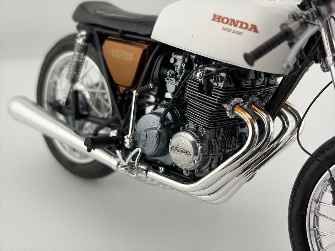 アオシマ 1/12　ホンダ CB400FOUR カスタム 塗装済 完成品