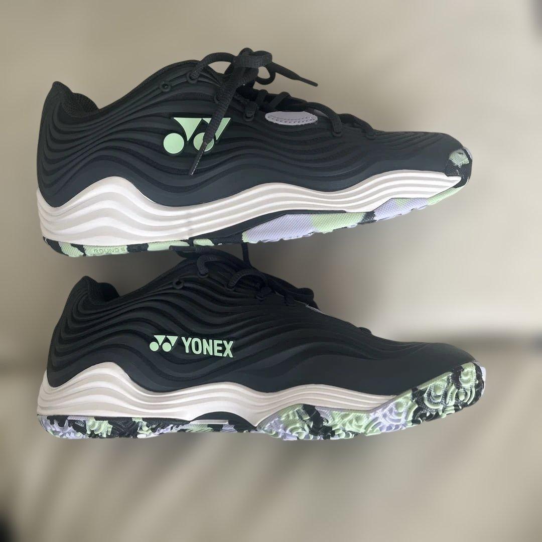 ヨネックス YONEX テニスシューズ　パワークッションメンズ26cm 新品