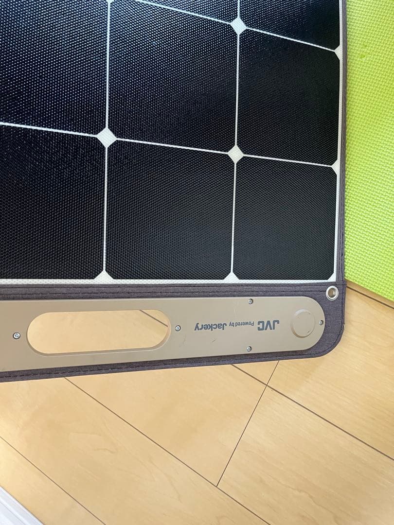 JVC Powered by Jackery ポータブルソーラーパネル