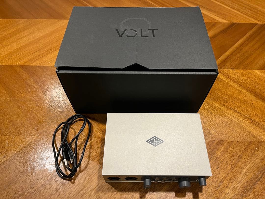 【美品】Universal Audio Volt 2
