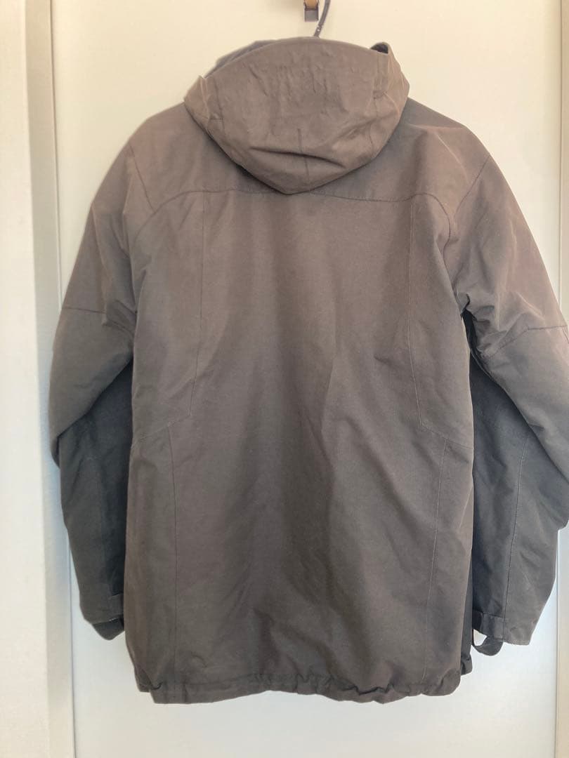 Burton AK上下セットMサイズ