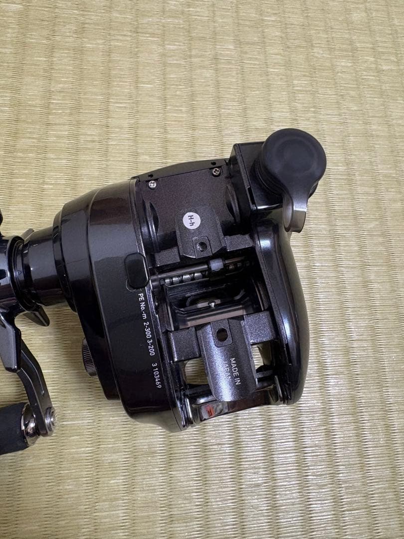 DAIWA SEABORG 200J-DH 電動リール