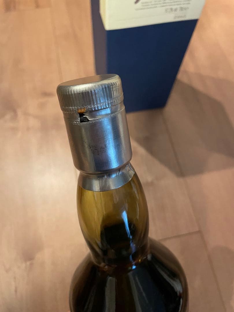 TALISKER 25年 57.2% 限定品　化粧箱付き