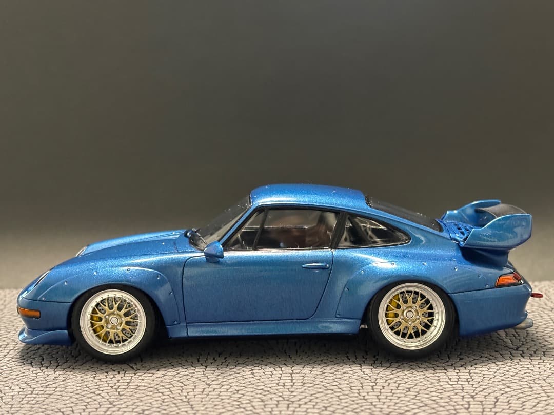 タミヤ ポルシェ911 GT2 1/24 プラモデル 完成品