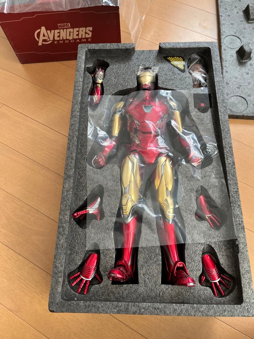 マスターピース エンドゲーム　１／６スケール　アイアンマン・マーク８５