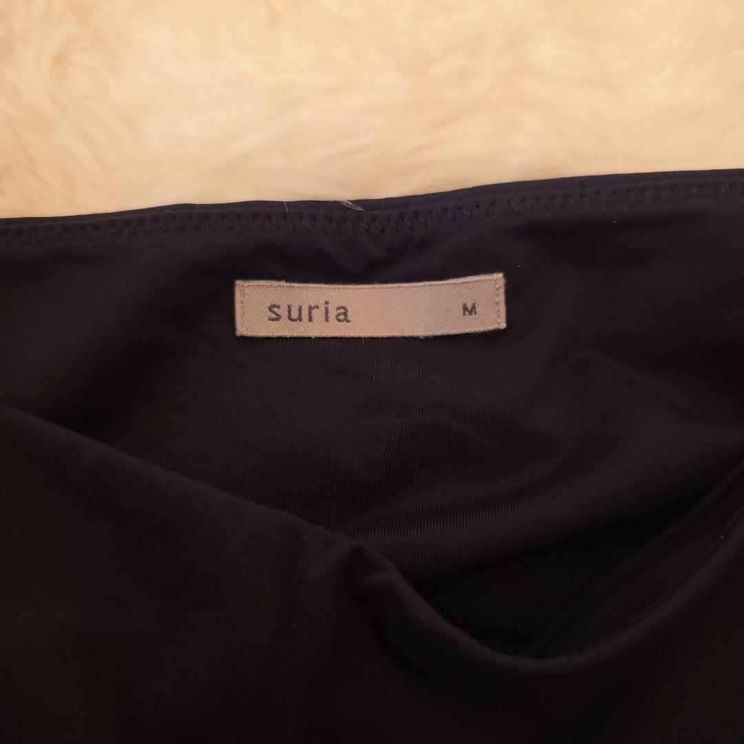 Suriaの名品 新品未使用 高級 希少ブラックヨガレギンス サイズM