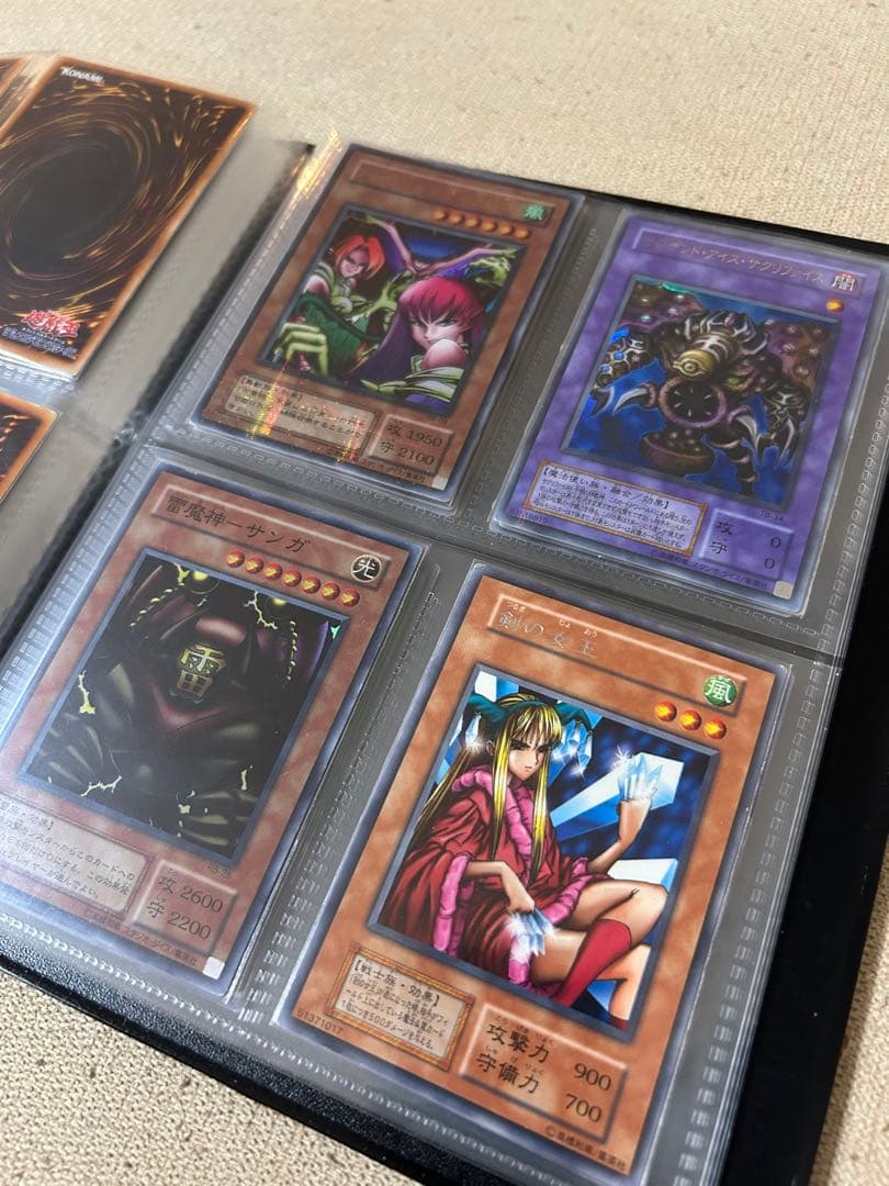 遊戯王カード初期引退品