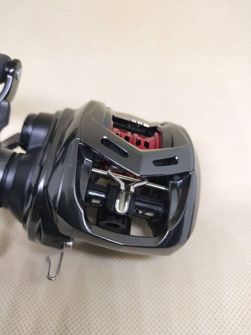 ダイワ　アルファスエアTW アルファスエア TW 8.6 右巻き