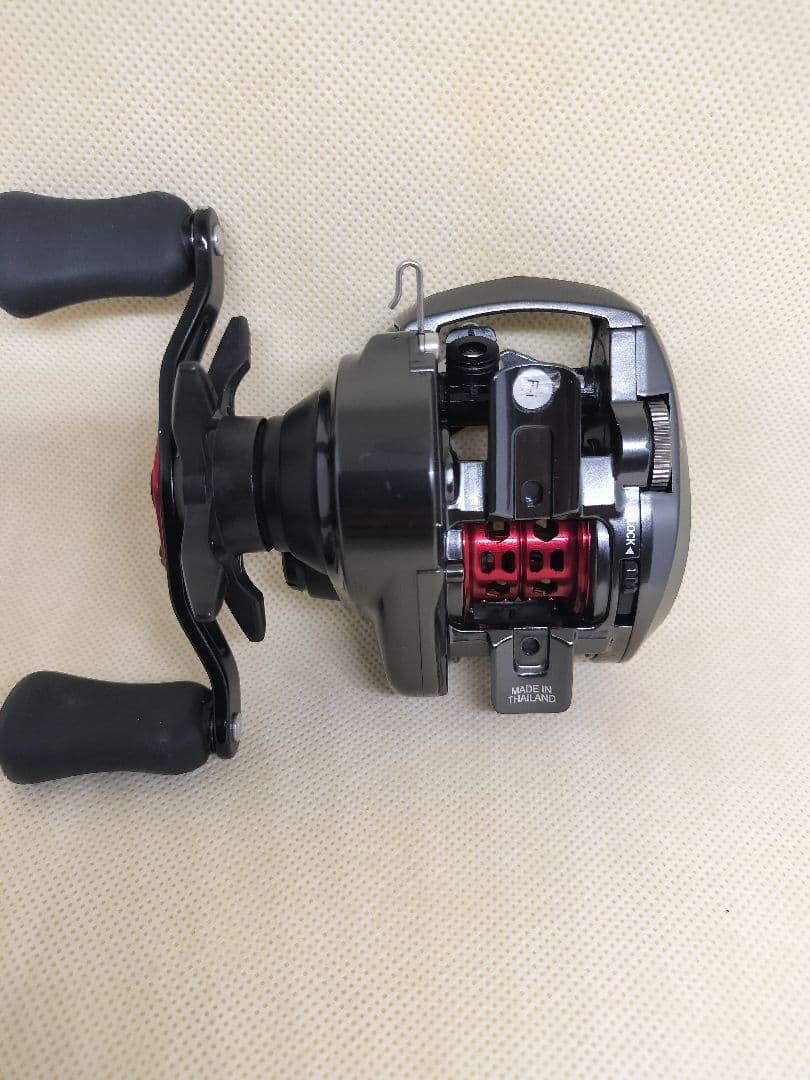 ダイワ　アルファスエアTW アルファスエア TW 8.6 右巻き