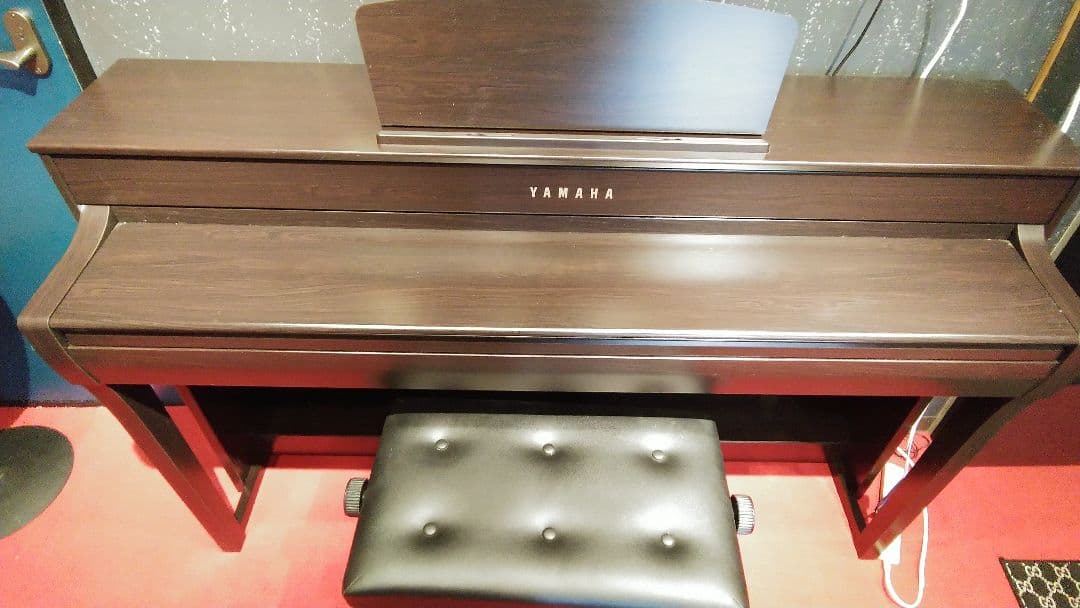 YAMAHA電子ピアノ、クラビノーバ、CLP735-R(色ダークウッド)