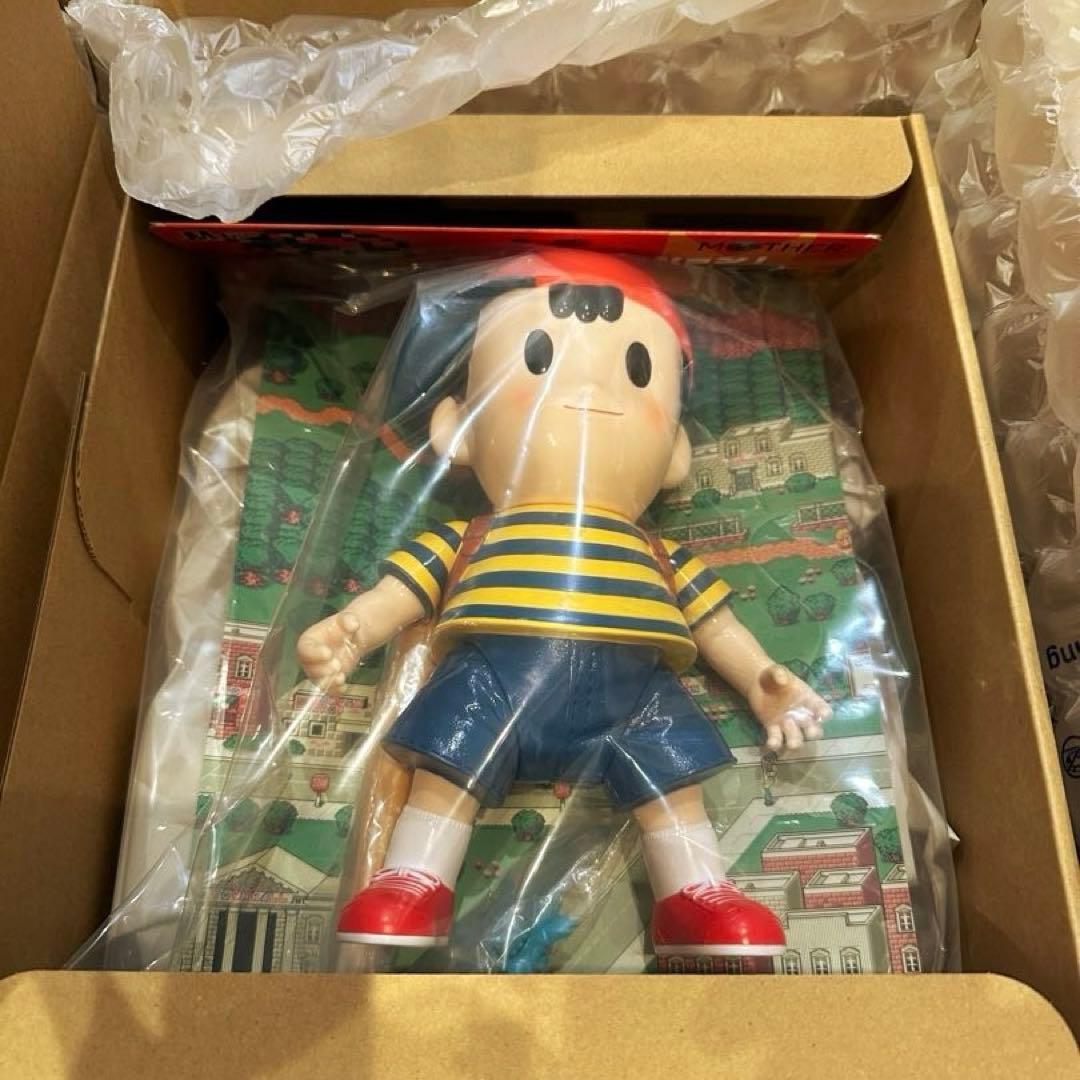 レア品　ネス　フィギュア　ソフビ 新品未開封　MOTHER 30周年記念 ゲーム