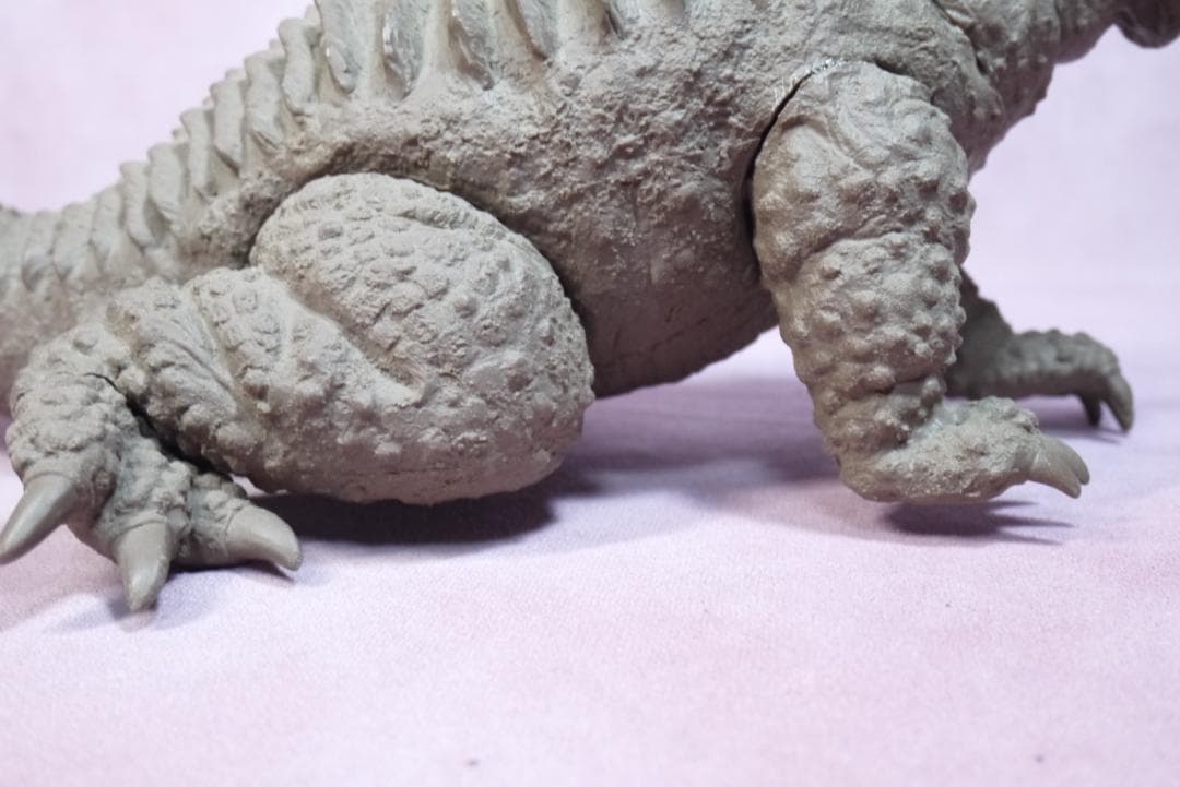 イノウエアーツ　バラゴン　ソフビキット　組済