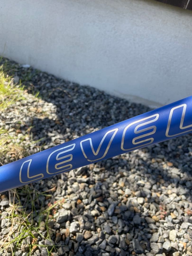 njs ピストフレーム