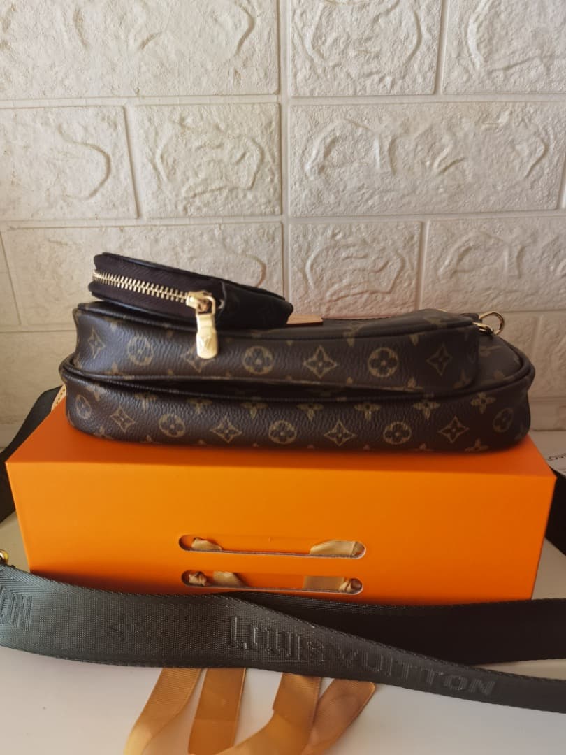 フラグメントケース ダークブラウン