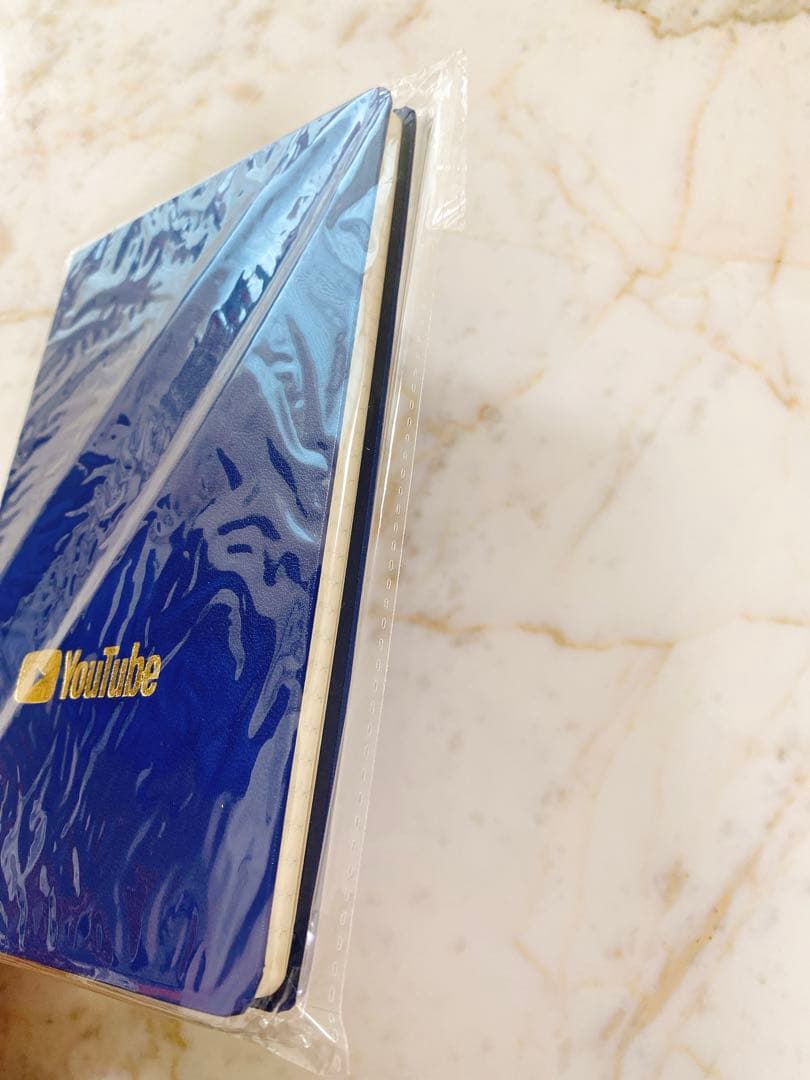 入手困難★新品未使用★超レア【YouTube 金色ロゴ入り】青色表紙ノート未開封