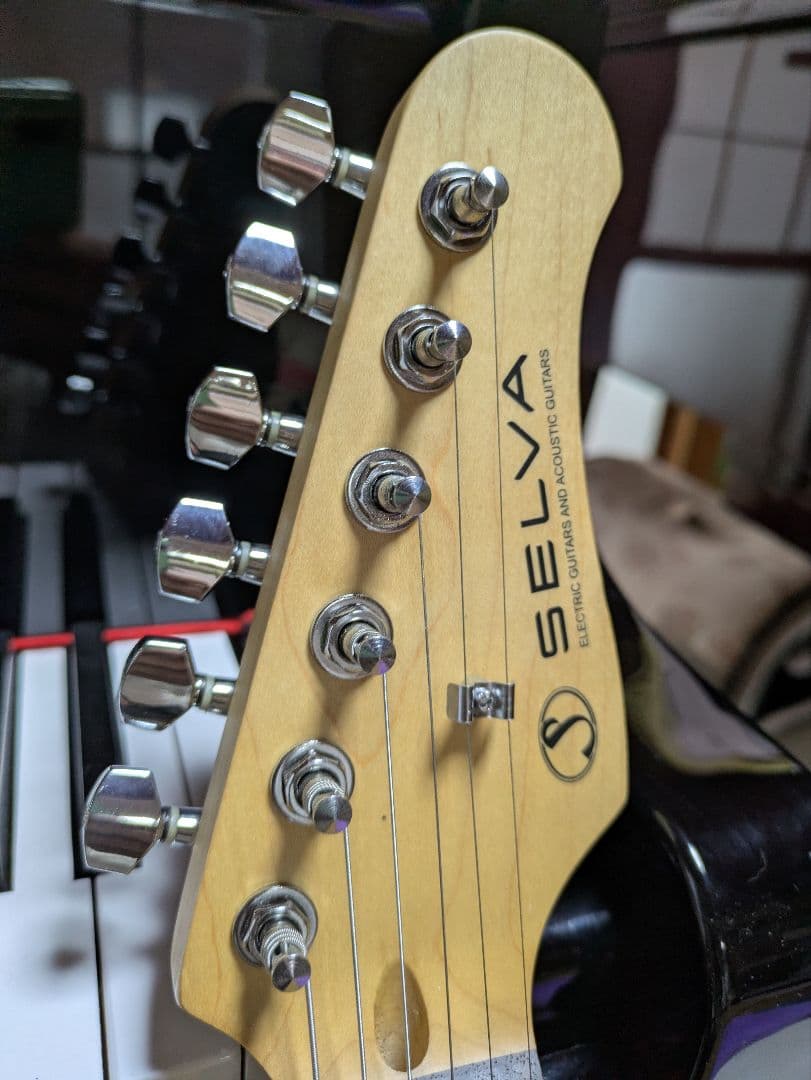 SELVA セルバ　エレキギター　サンバースト　ストラトキャスタータイプ