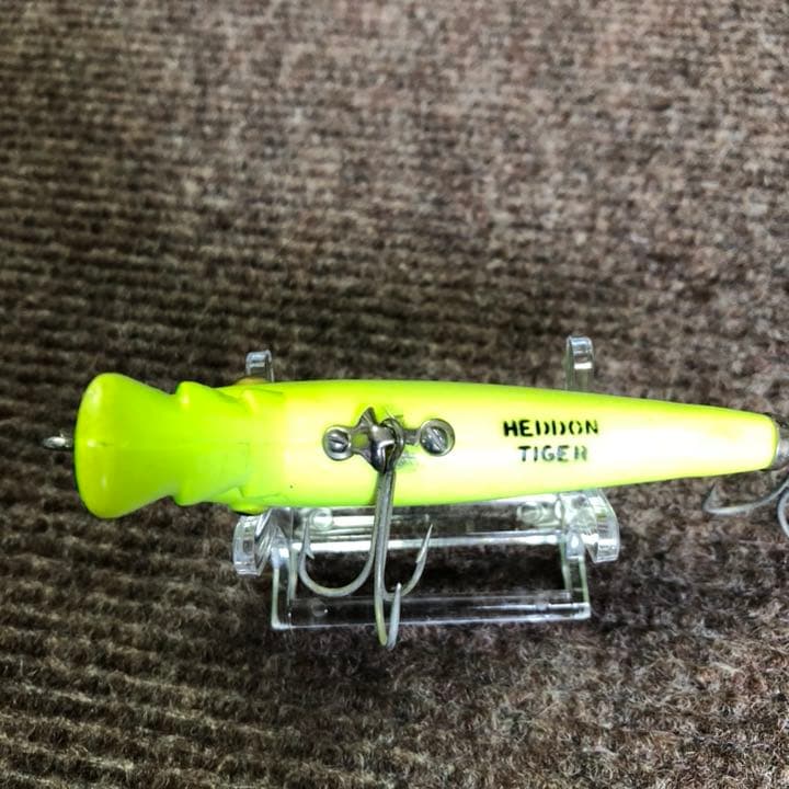 へドン   タイガー