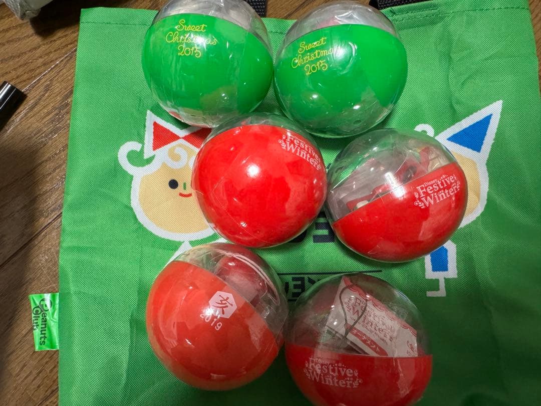 ディズニーリゾート ガチャ