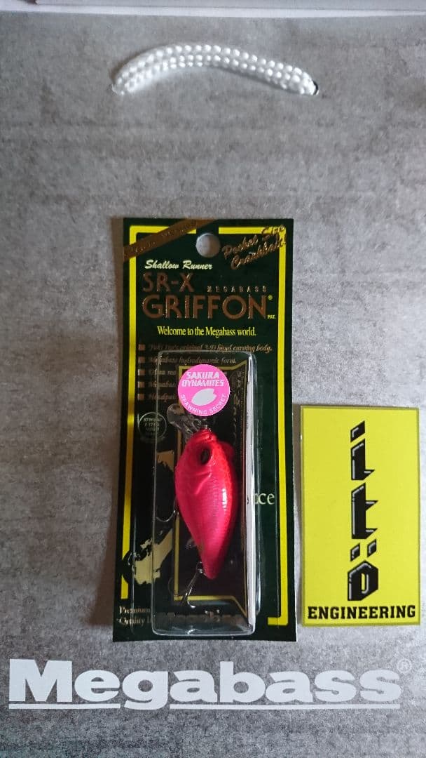 メガバス サクラダイナマイツ srグリフォン SP-C サクラヴァイパー 新品