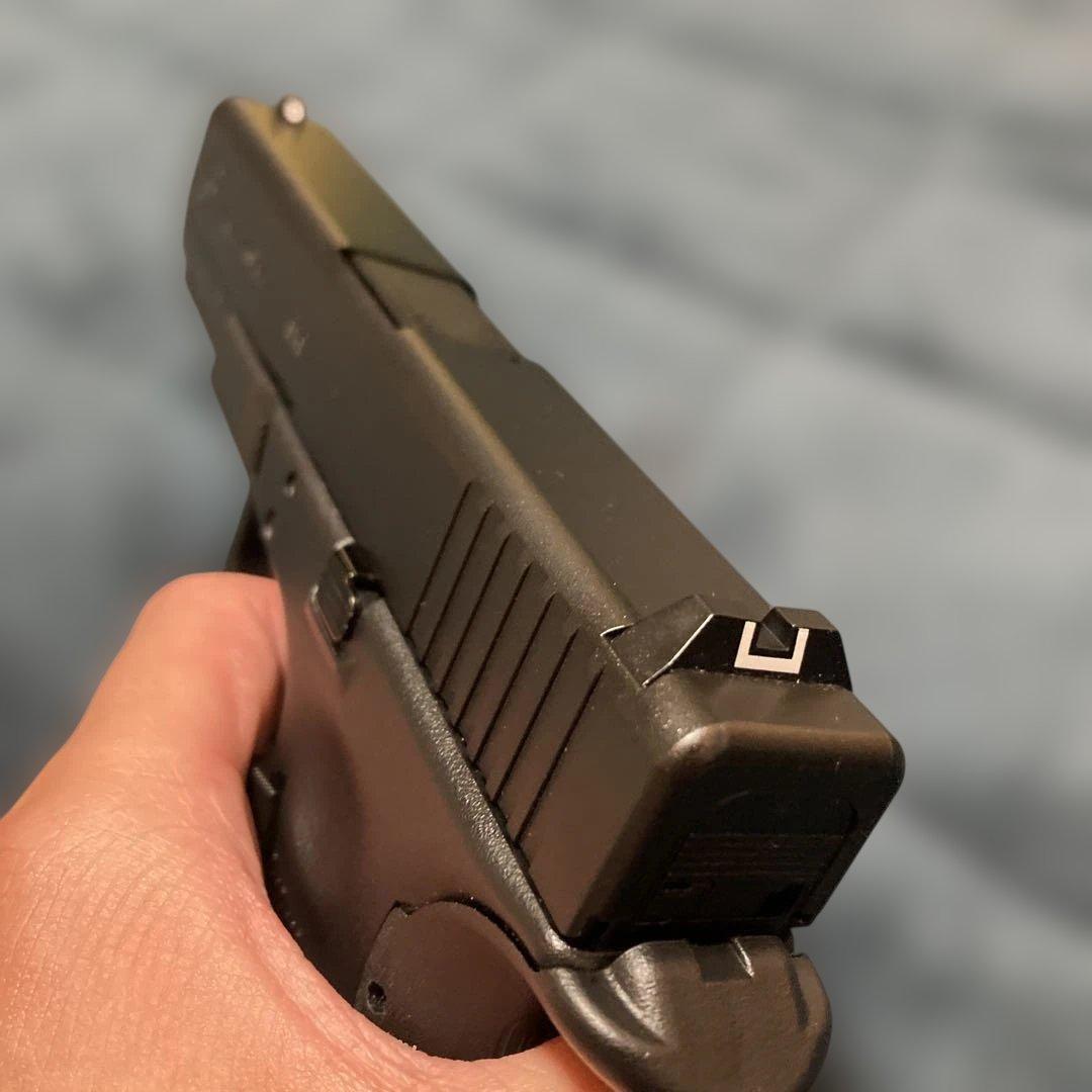 Glock 17 ガスブロマルイのジェン4
