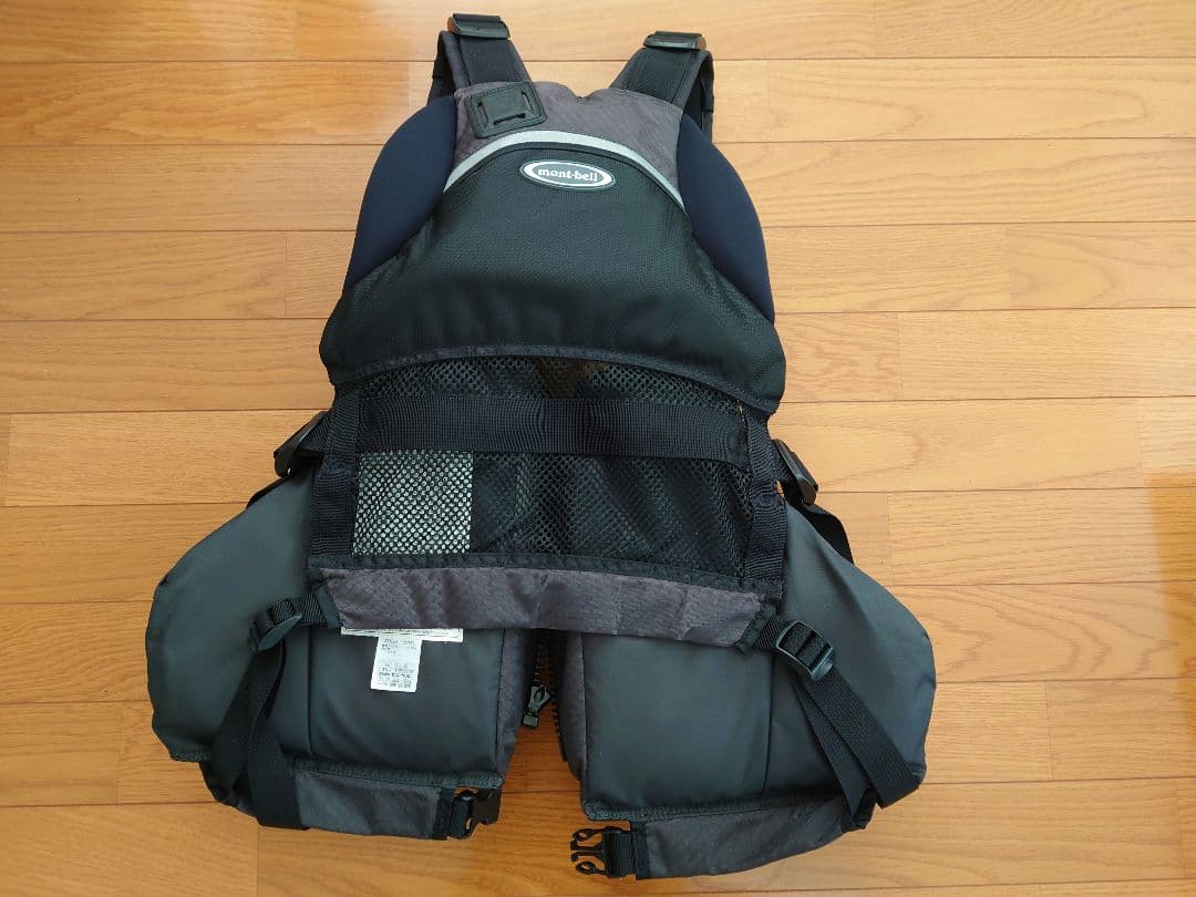 モンベル　ライフジャケット　アングラー　カヤックフィッシング