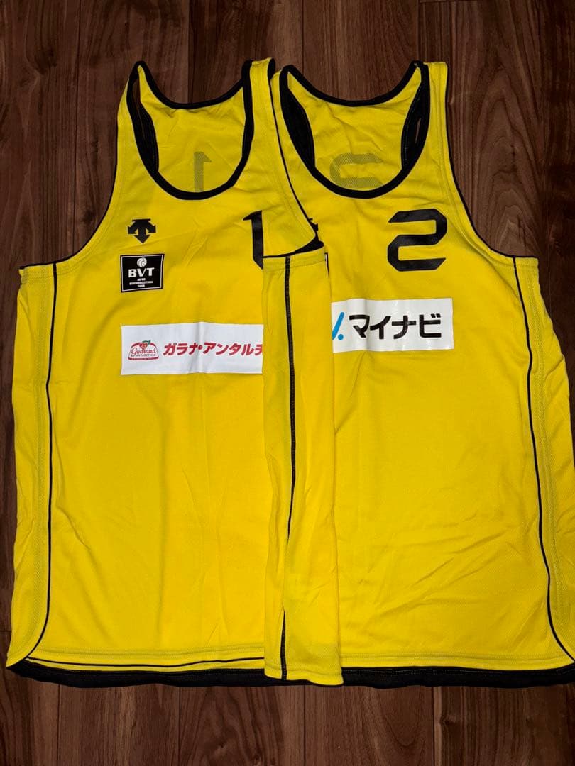 ビーチバレー　タンクトップ ユニフォーム　黄　セット　ロゴ（マイナビ•ガラナ）