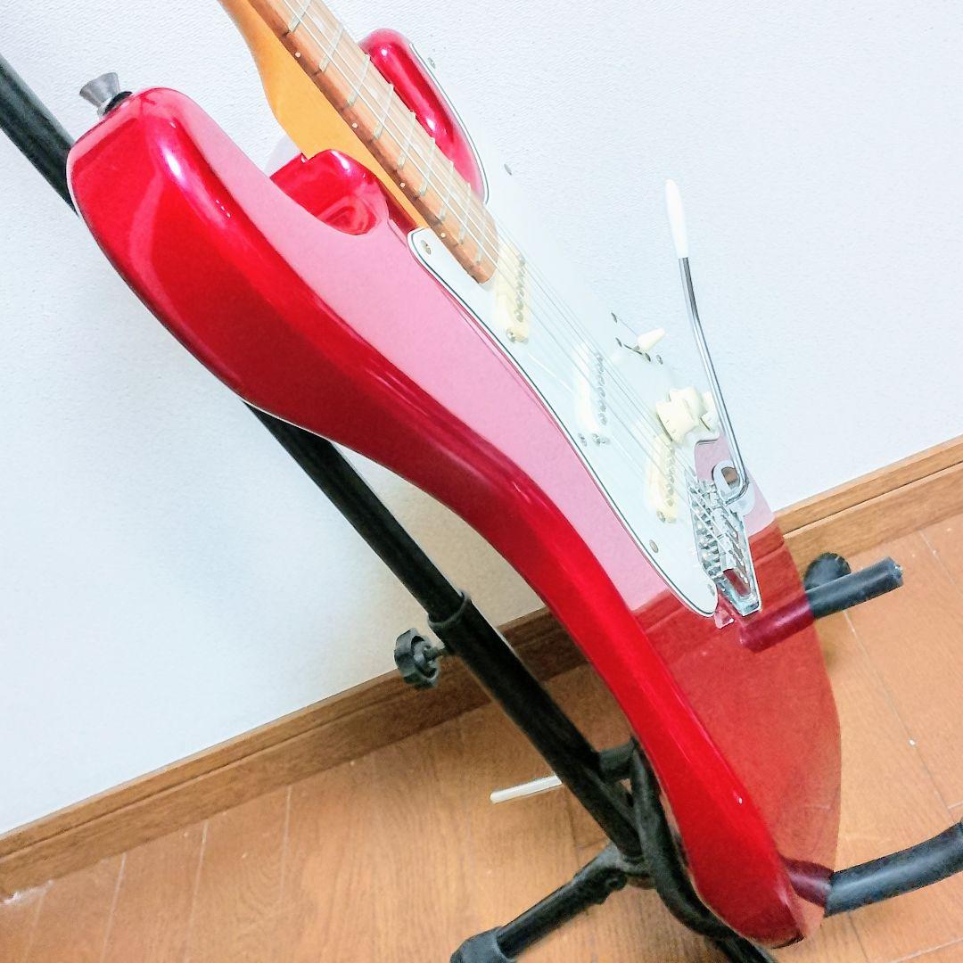 Photo Genic　ストラトキャスタータイプ　エレキギター　弦は新品！