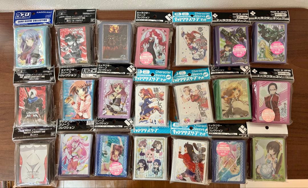 キャラクタースリーブ　デッキシールド　60個　まとめ売り