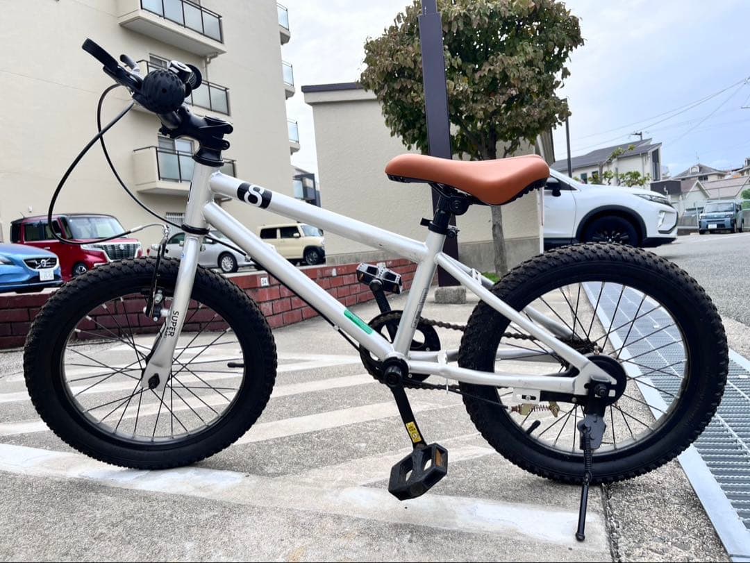 子供用自転車 16インチ シルバー BMX