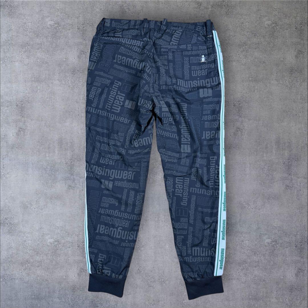 美品 Munsingwear マンシングウェア 中綿 入りパンツ ブラック 82