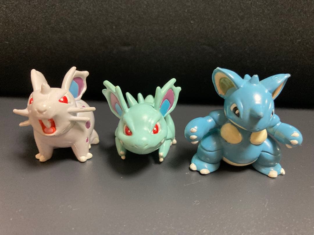 ポケモン　モンコレ　ニドラン♀　ニドリーナ　ニドクイン