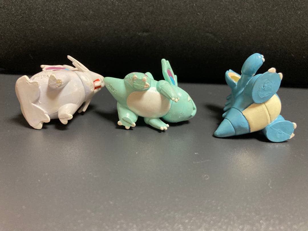 ポケモン　モンコレ　ニドラン♀　ニドリーナ　ニドクイン