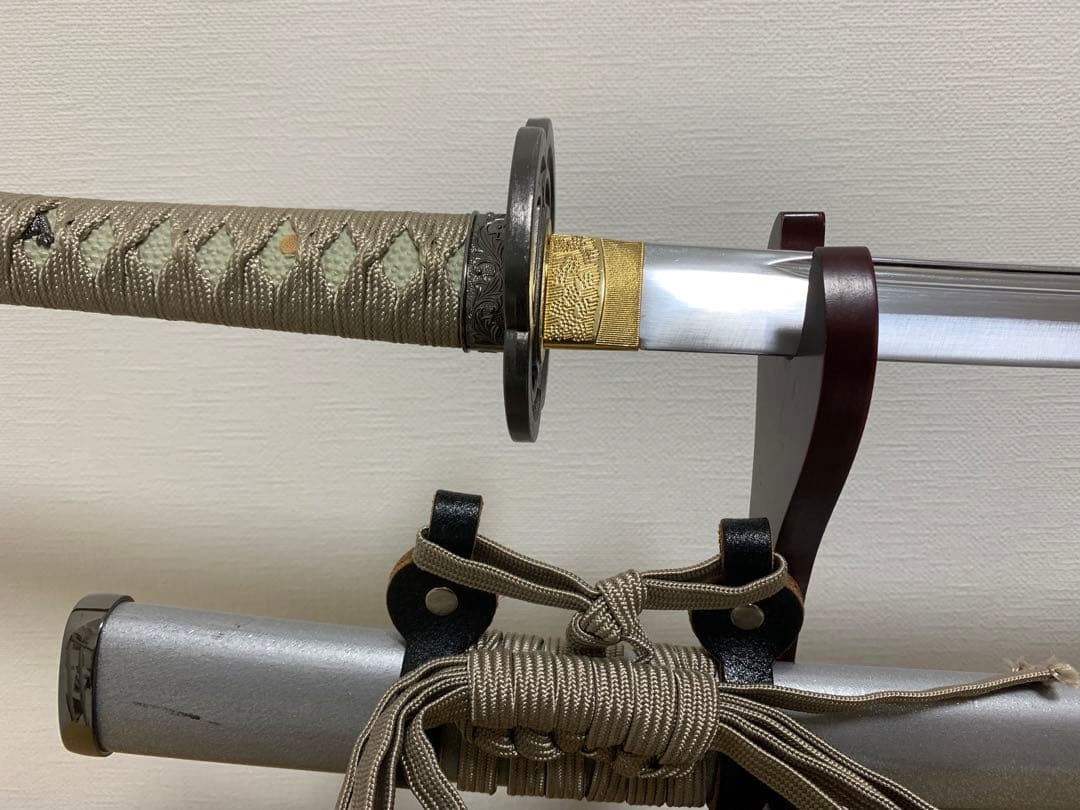 【模造刀】日本刀 太刀 鶴丸国永 美しい拵 樋入刀身